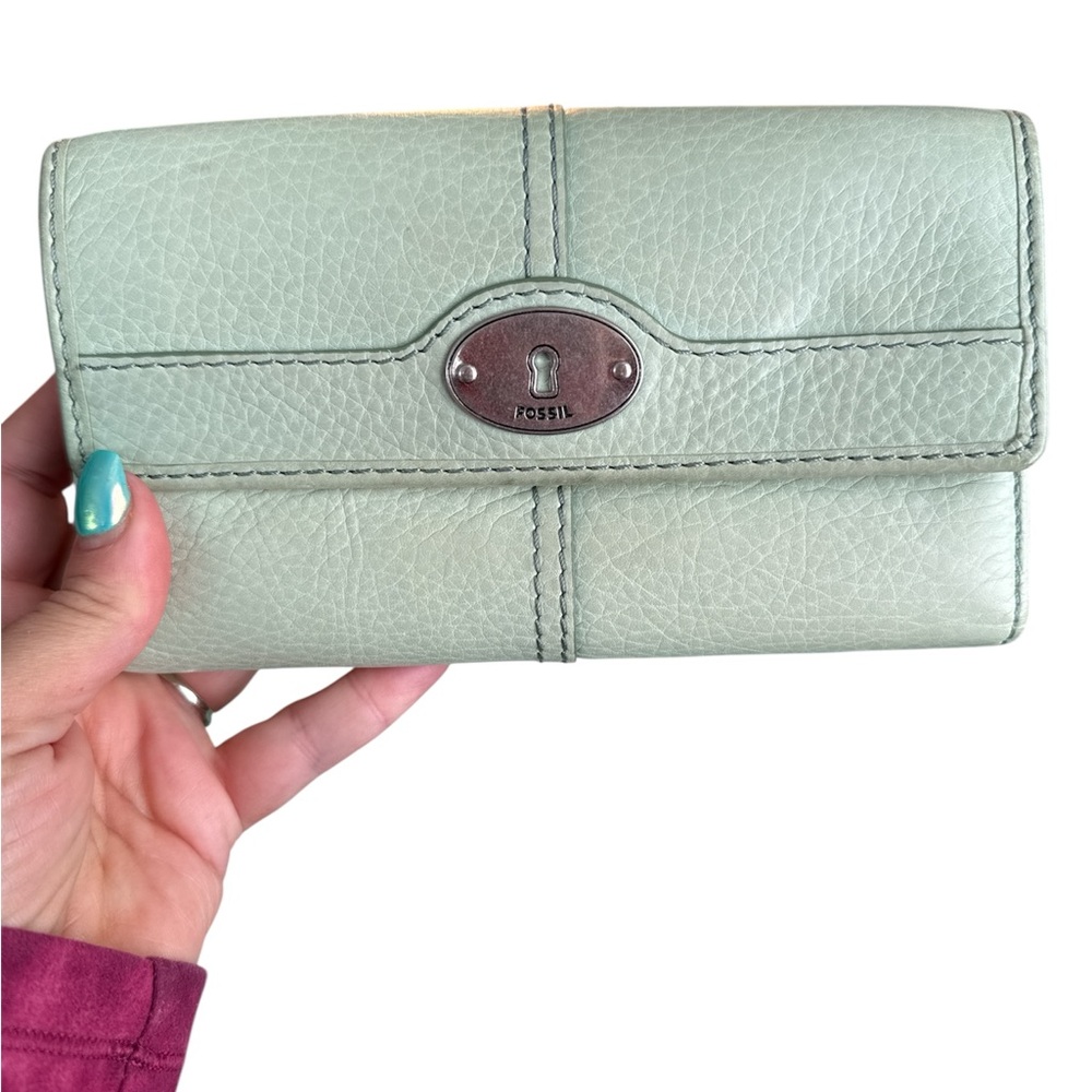 Fossil Women's Green Leather Wallet mint clutch card holder purse silver